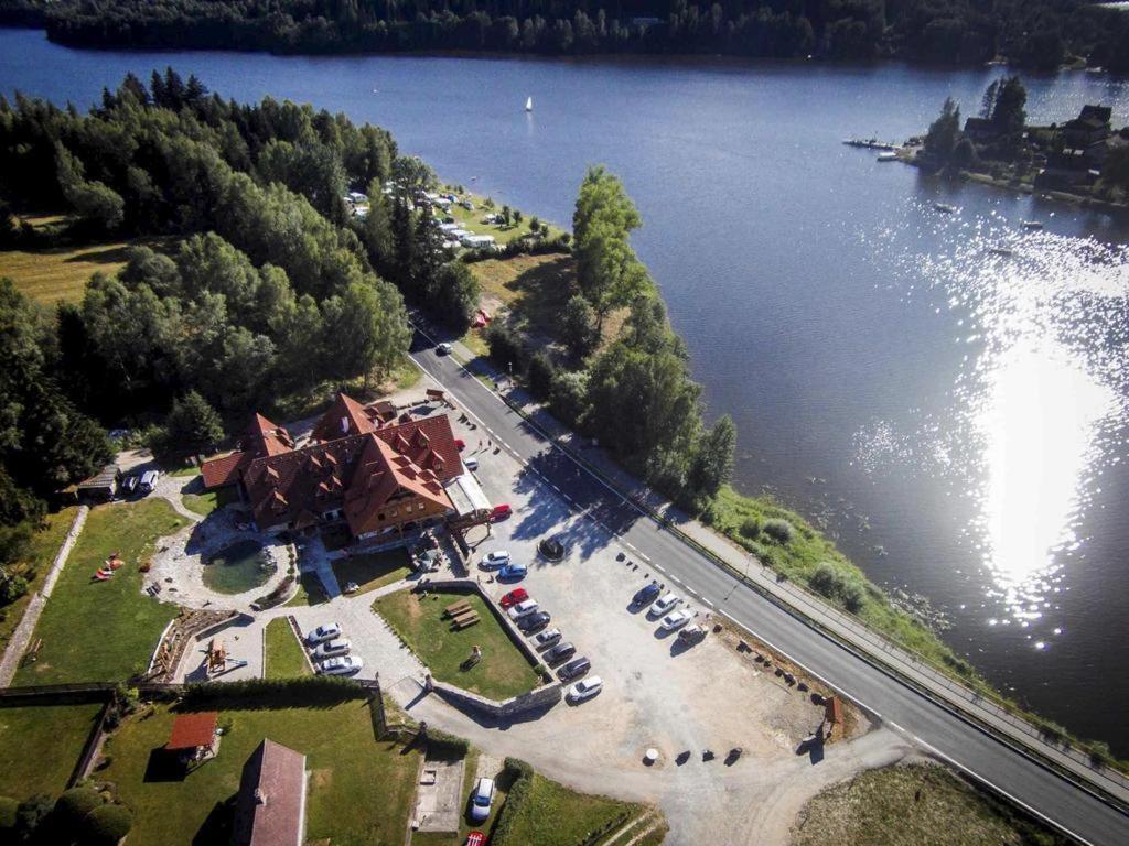 Hotel Leyla Frymburk Exterior foto
