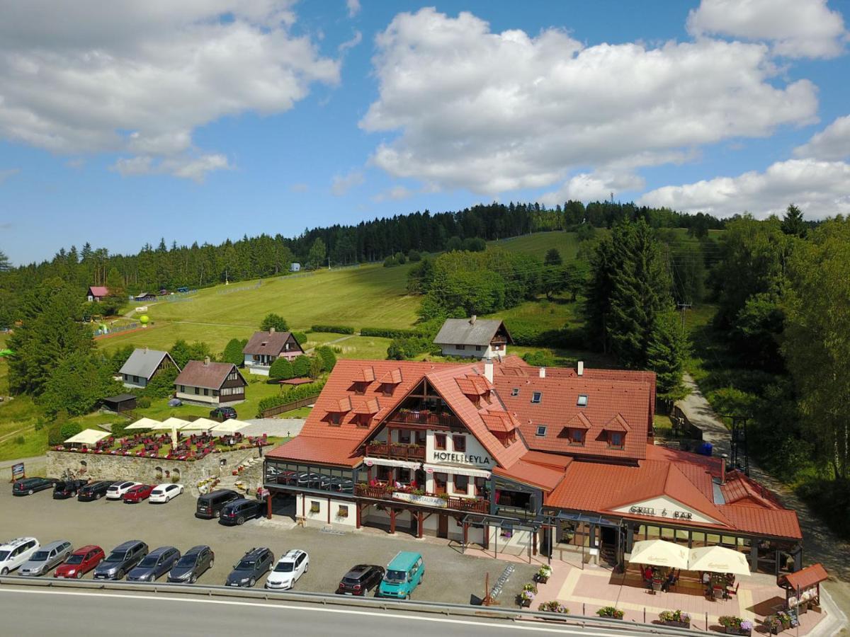 Hotel Leyla Frymburk Exterior foto